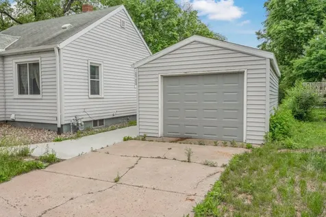 5350 Colfax Avenue N Brooklyn Center MN 55430