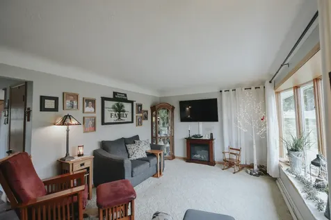 703 3rd Avenue Goodhue MN 55027