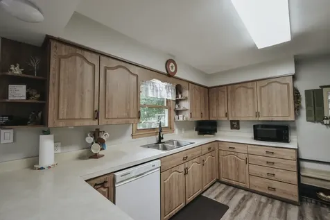 703 3rd Avenue Goodhue MN 55027