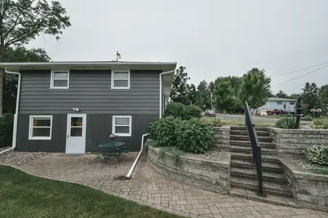 703 3rd Avenue Goodhue MN 55027
