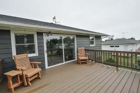 703 3rd Avenue Goodhue MN 55027