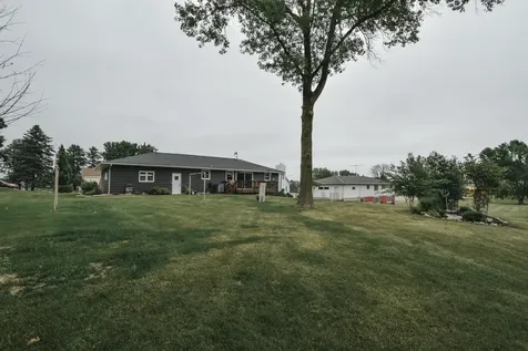 703 3rd Avenue Goodhue MN 55027