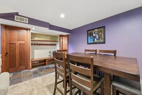 1576 Grotto Street N Saint Paul MN 55117