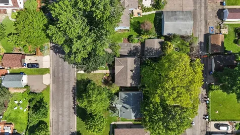 1576 Grotto Street N Saint Paul MN 55117