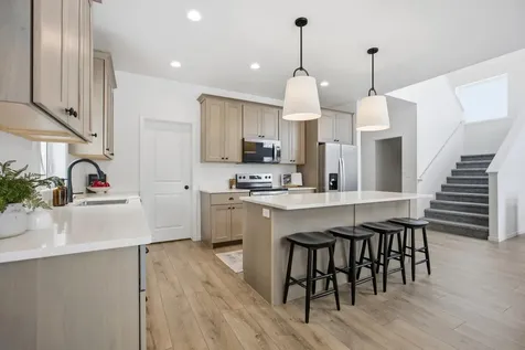 8463 61st Street S Horace ND 58047