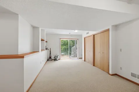 4301 W 144th Street Savage MN 55378