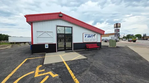 600 N Washington Avenue Detroit Lakes MN 56501