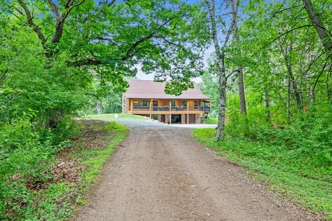 11669 Dellwood Road Stillwater MN 55082