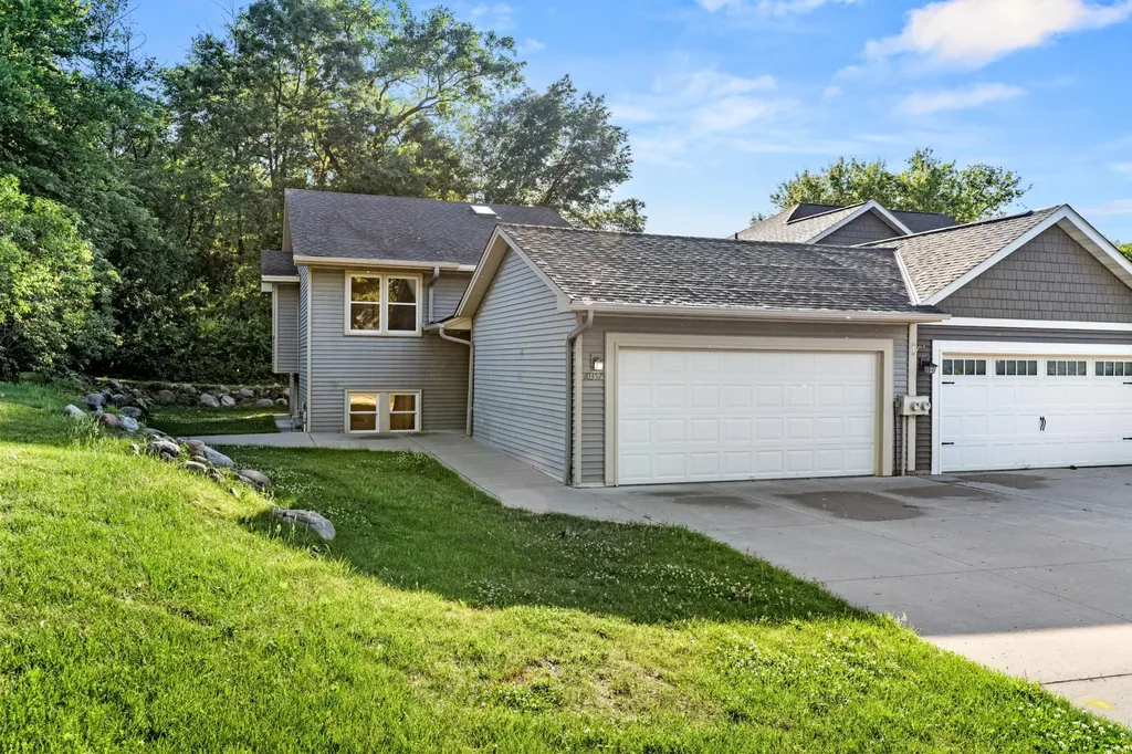 10357 Upper 178th Street W Lakeville MN 55044