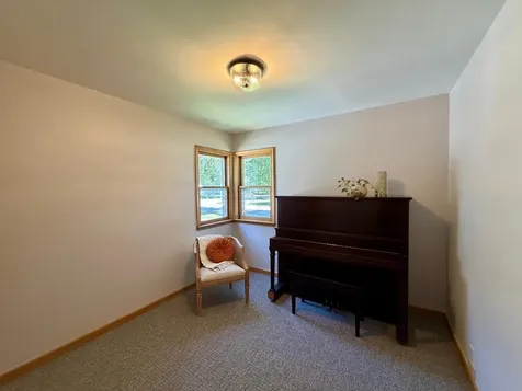 917 N Mckenzie Street Luverne MN 56156