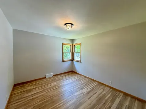 917 N Mckenzie Street Luverne MN 56156