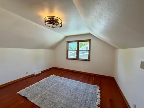 917 N Mckenzie Street Luverne MN 56156