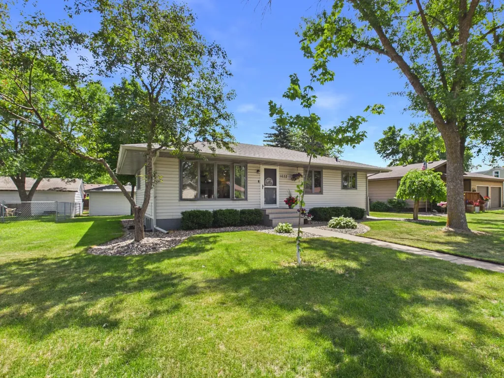 1032 38th Avenue N Saint Cloud MN 56303