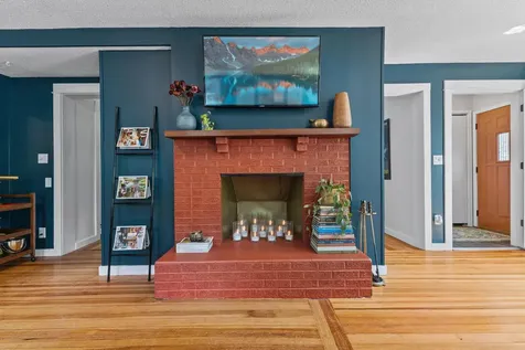 923 9th Avenue SE Saint Cloud MN 56304