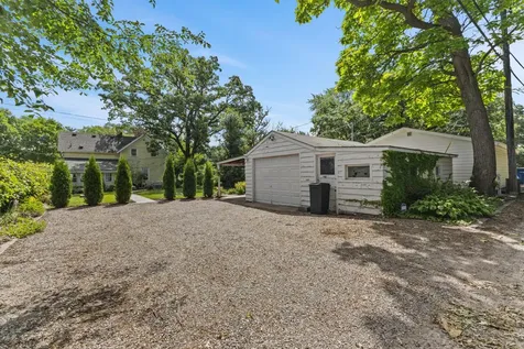 923 9th Avenue SE Saint Cloud MN 56304