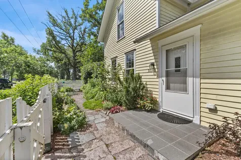 923 9th Avenue SE Saint Cloud MN 56304
