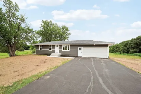 11349 276th Avenue NW Zimmerman MN 55398