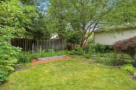 855 Delaware Avenue Saint Paul MN 55107