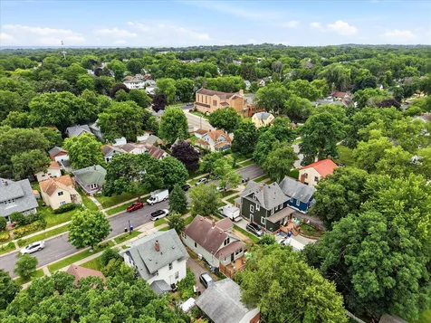 855 Delaware Avenue Saint Paul MN 55107