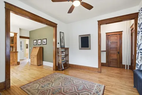 855 Delaware Avenue Saint Paul MN 55107