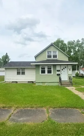 616 2nd Street NW Chisholm MN 55719