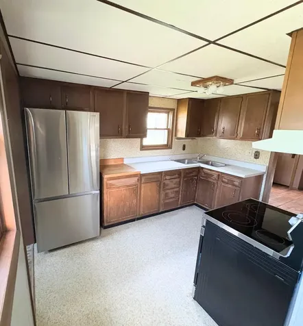616 2nd Street NW Chisholm MN 55719