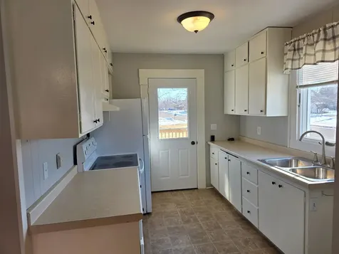 305 N Wabasha Plainview MN 55964