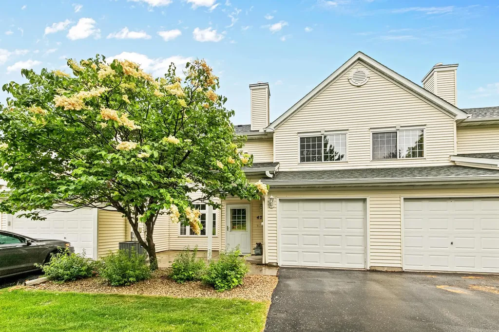 479 Aqua Circle Lino Lakes MN 55014