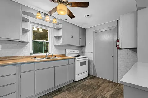 20 2nd Avenue SE Saint Joseph MN 56374