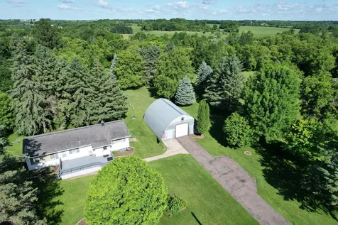 1039 4th Street Holdingford MN 56340