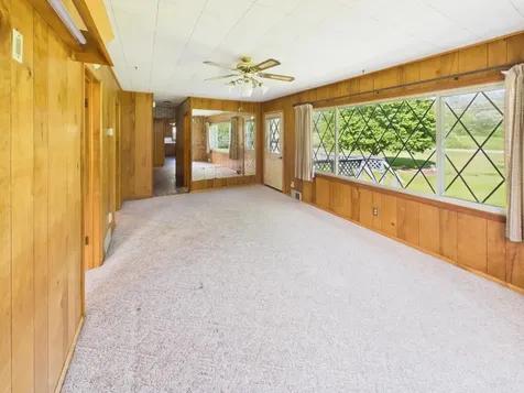 1039 4th Street Holdingford MN 56340