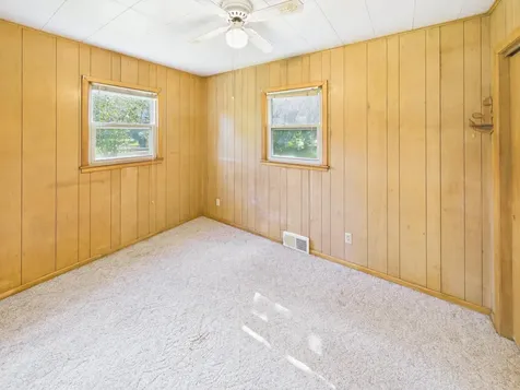 1039 4th Street Holdingford MN 56340