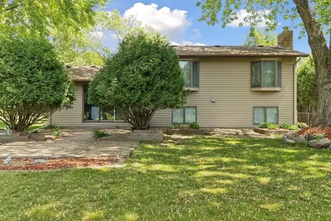 9791 Ives Lane N Maple Grove MN 55369