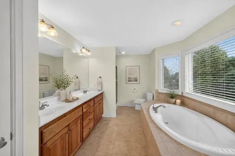 2043 Hightop Place NE Rochester MN 55906
