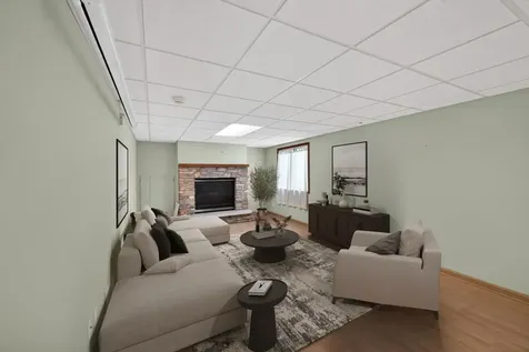 2043 Hightop Place NE Rochester MN 55906