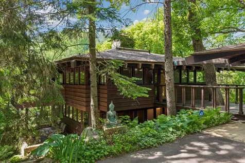 3530 Ridgewood Road Arden Hills MN 55112