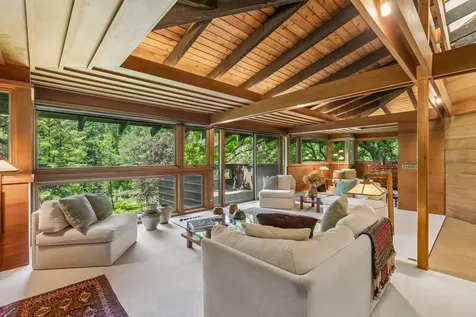 3530 Ridgewood Road Arden Hills MN 55112