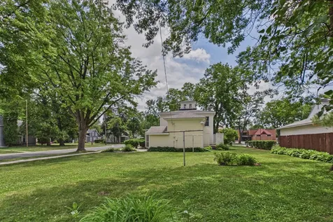 724 Ashland Street Hastings MN 55033