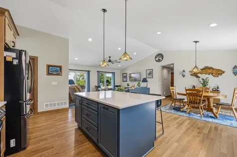 1402 Brophy Park Road NW Alexandria MN 56308