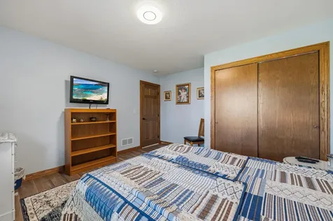 1402 Brophy Park Road NW Alexandria MN 56308