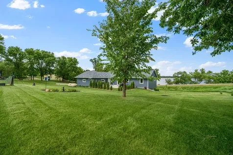 1402 Brophy Park Road NW Alexandria MN 56308