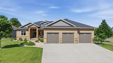 4186 Furnberg Place S Fargo ND 58104