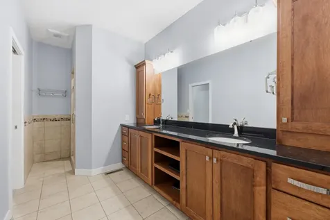 4186 Furnberg Place S Fargo ND 58104