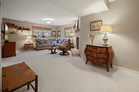 2543 Colony Circle Saint Cloud MN 56303