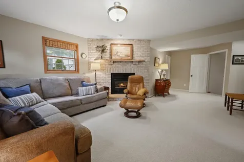 2543 Colony Circle Saint Cloud MN 56303