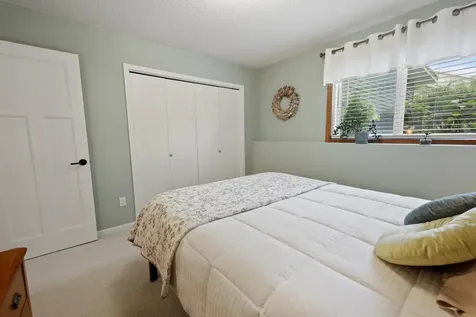 2543 Colony Circle Saint Cloud MN 56303