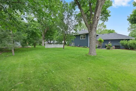 2543 Colony Circle Saint Cloud MN 56303