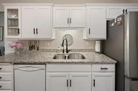 2543 Colony Circle Saint Cloud MN 56303