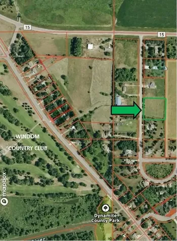 2925 Matthew Drive Windom MN 56101