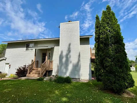 821 Clover Leaf Parkway NE Blaine MN 55434